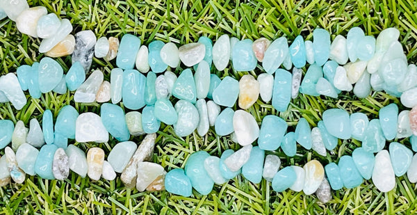 Perles naturelles chips / pépites en Multi Amazonite en 5-8 mm (fil de 80 cm) - Les bijoux de Théa