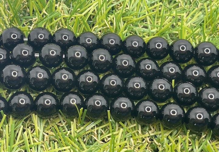 Perles naturelles en Agate noire en 8 mm - Les bijoux de Théa