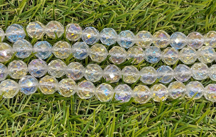 Perles naturelles en Cristal de Roche Aura à facettes en 8 mm - Les bijoux de Théa