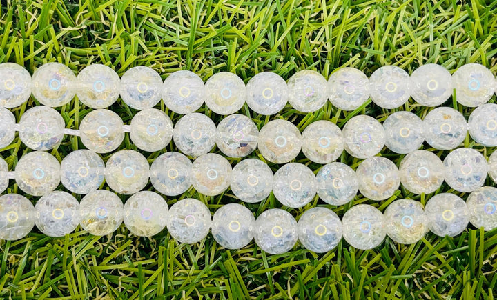 Perles naturelles en Cristal de Roche Aura craquelé en 6 mm - Les bijoux de Théa