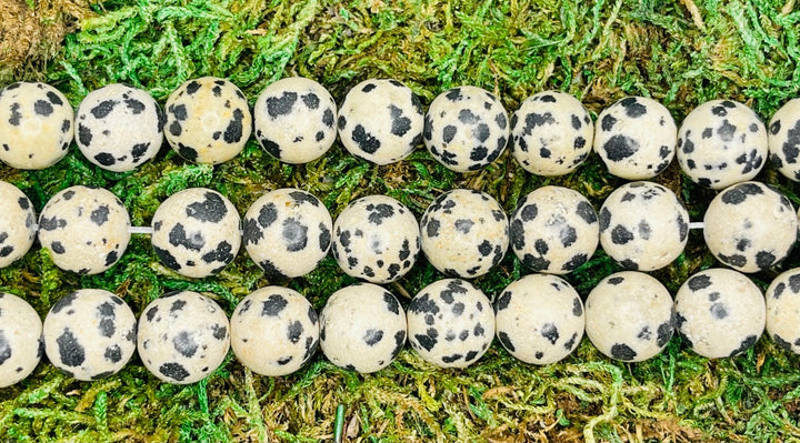 Perles naturelles en Jaspe Dalmatien en 8 mm - Les bijoux de Théa