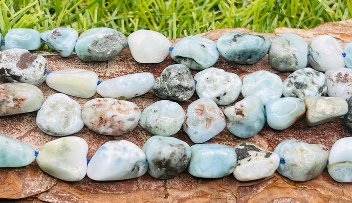 Perles naturelles en Larimar en Nuggets de 7 - 8 mm - Les bijoux de Théa