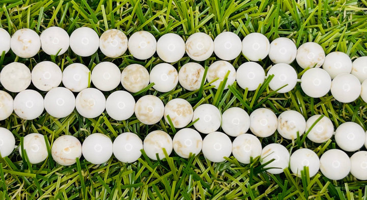 Perles naturelles en Magnésite en 4 mm - Les bijoux de Théa