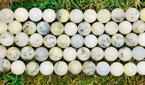 Perles naturelles en Opale Dendrite en 6 mm - Les bijoux de Théa