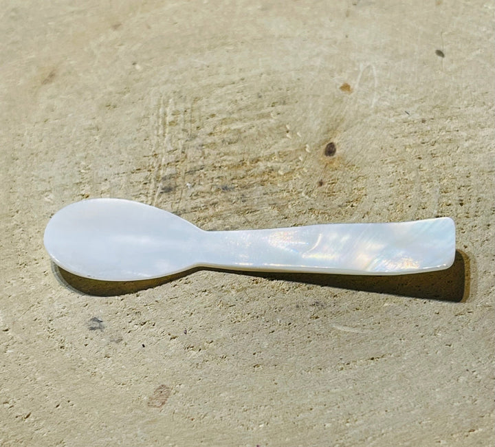 Petite cuillère en nacre (2) - Les bijoux de Théa