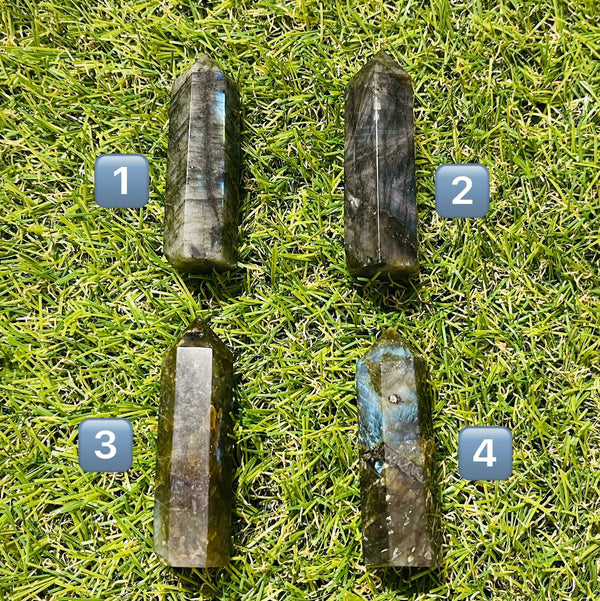 Prisme Tour en Labradorite - Les bijoux de Théa