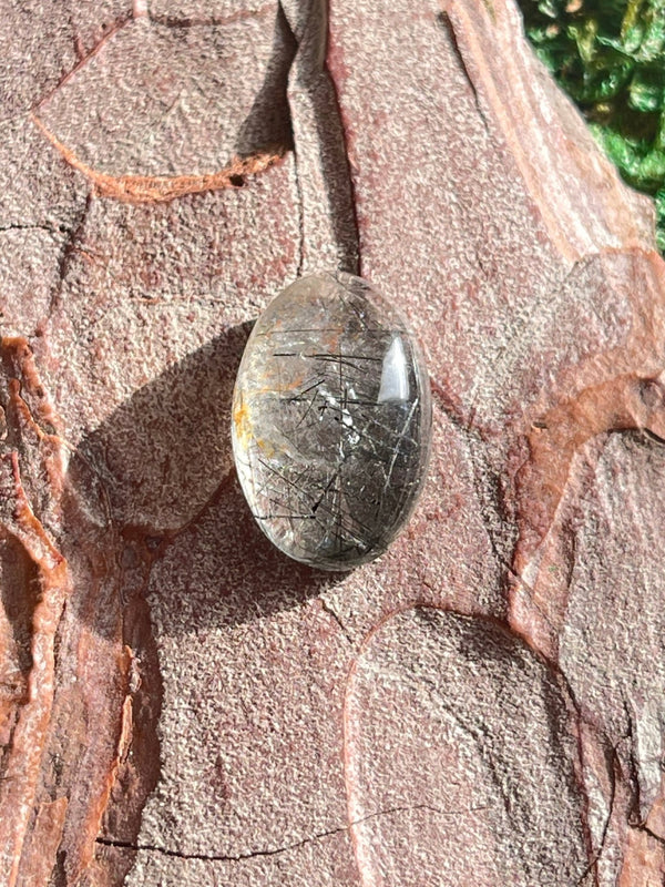 Quartz rutile cabochon - Les bijoux de Théa