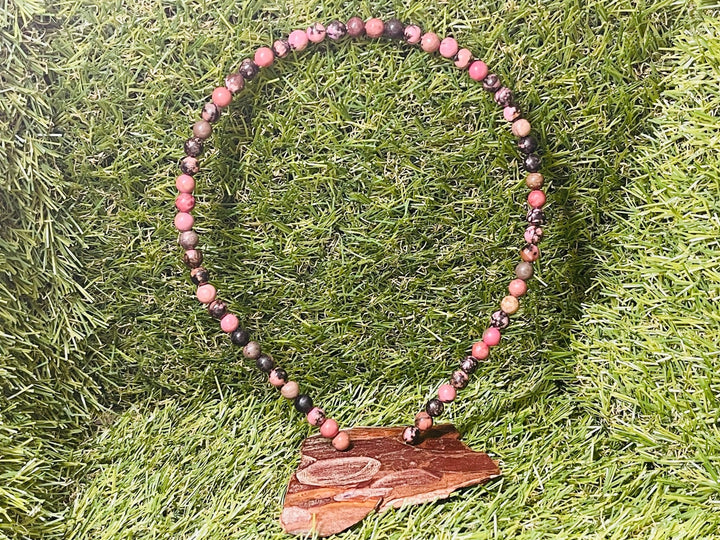 Serre-tête SERRETHEA en Perles naturelles de Rhodonite - Les bijoux de Théa