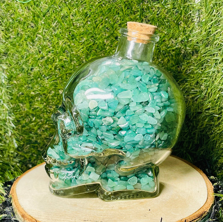 Tête de mort, Skull, Crâne rempli de pépites en pierre naturelle Aventurine verte - Les bijoux de Théa