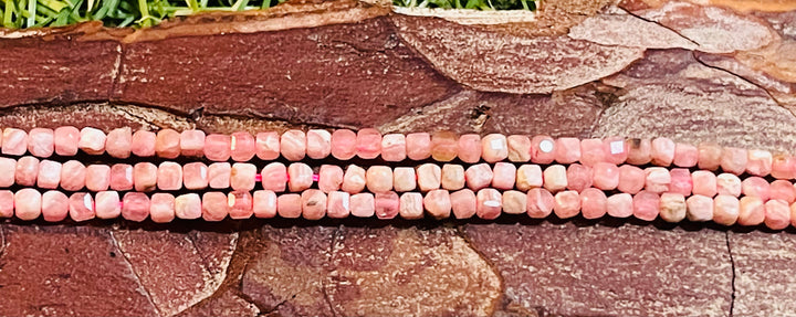 Perles naturelles en Rhodochrosite à facettes en 2 mm - Les bijoux de Théa