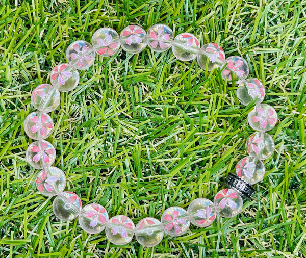 Bracelet en perles naturelles en Cristal de Roche avec fleur de sakura