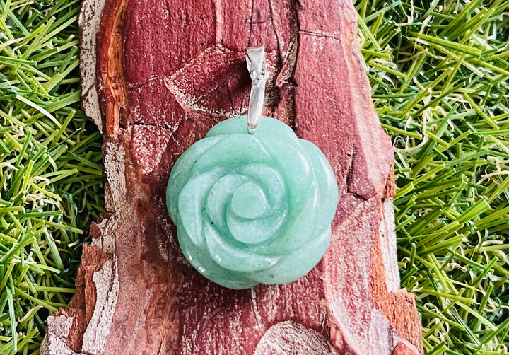 Pendentif Fleur en Aventurine verte et bélière en Argent 925 - Les bijoux de Théa