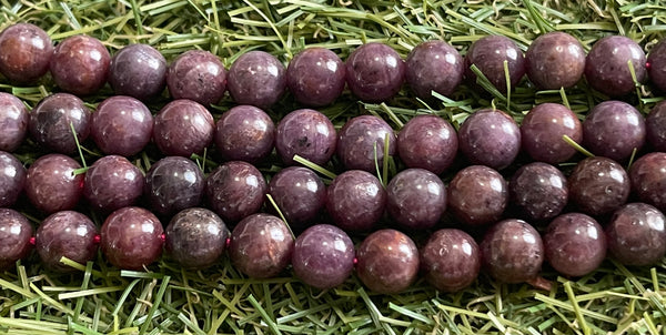 Perles naturelles en Rubis en 8 mm (lot de 10 perles)