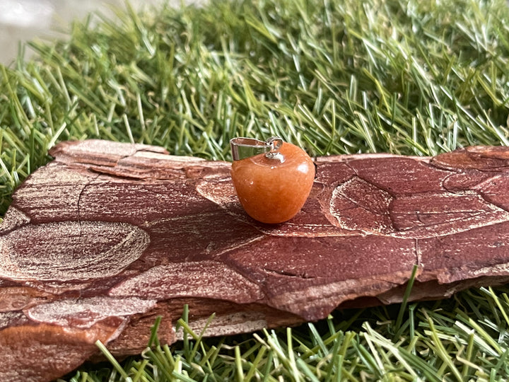 Pendentif Pomme en Aventurine orange - Les bijoux de Théa