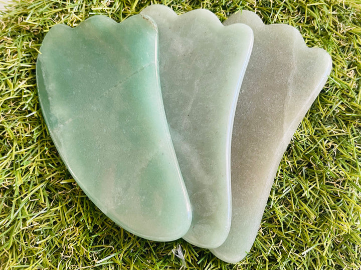 Outil de massage Gua Sha en Aventurine verte - Les bijoux de Théa