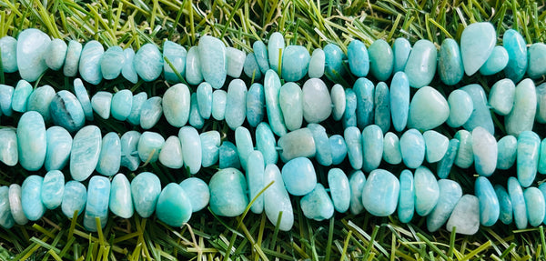 Perles naturelles chips / pépites en Amazonite en 5-8 mm (fil de 40 cm) - Les bijoux de Théa