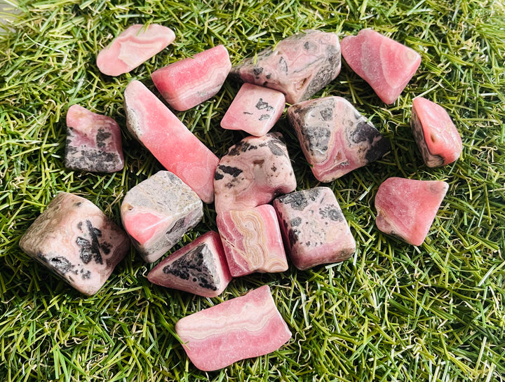 Lot de 3 pierres roulées naturelles en Rhodochrosite - Les bijoux de Théa