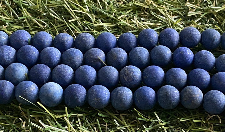 Perles naturelles en Lapis lazuli mat en 8 mm - Les bijoux de Théa