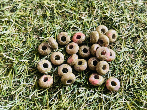 Perles naturelles en Unakite à grand trou - Les bijoux de Théa