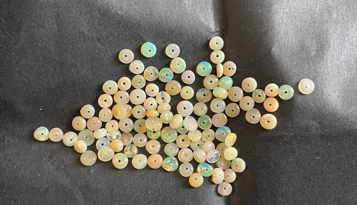 Perles naturelles Rondelles en Opale Welo jaune d’Ethiopie en 4 mm (lot de 20 perles) - Les bijoux de Théa